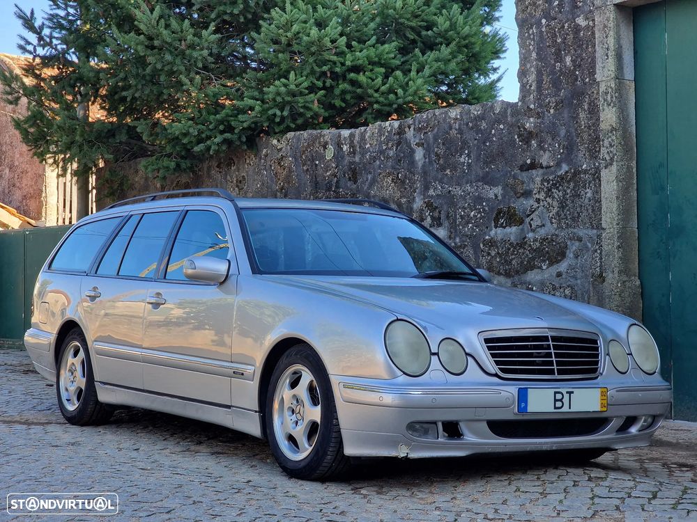 Mercedes-Benz E 270 - 4