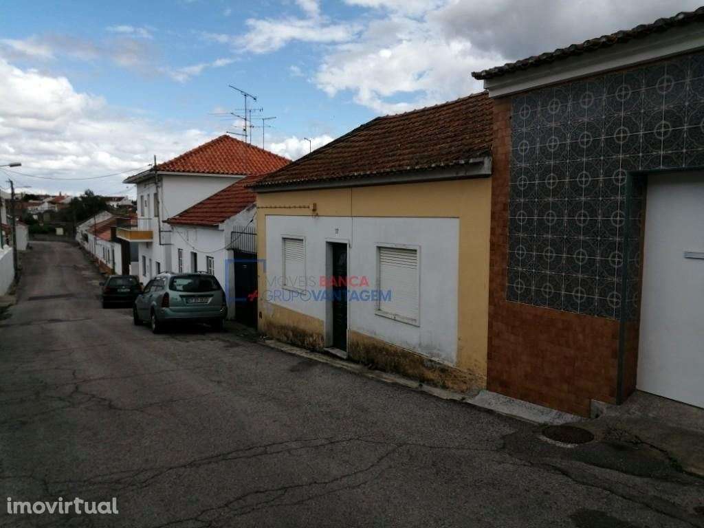 Moradia T2 em Riachos (PARTE EM DIVISA) - Grande imagem: 3/3