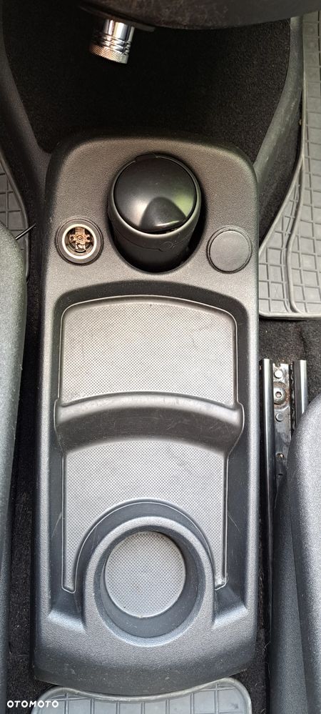 Citroën C4 Picasso 1.6 HDi Impress - 30