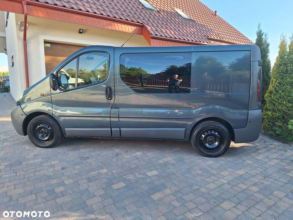 Opel Vivaro - 28