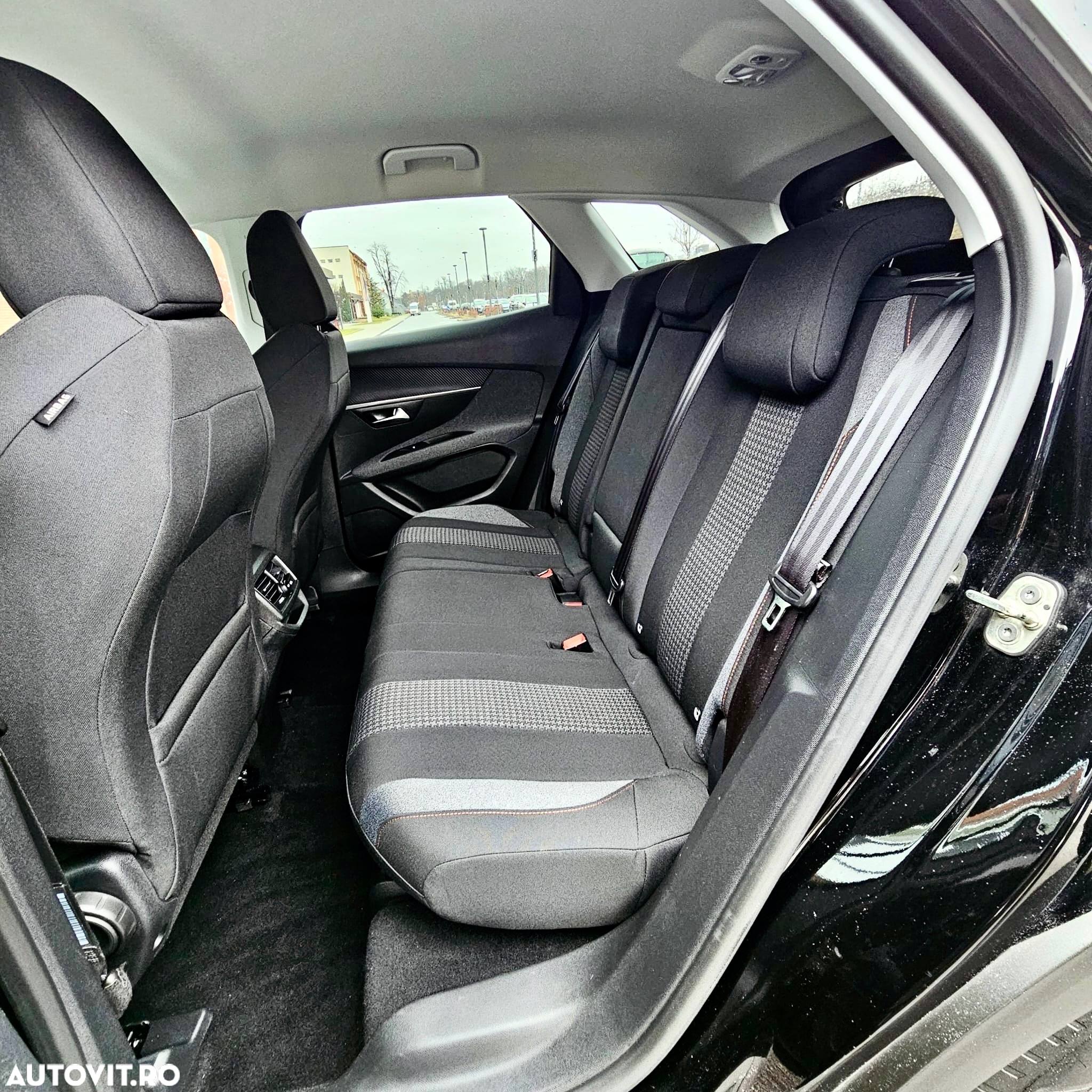Peugeot 3008 1.5 BlueHDI 130 EAT8 Active Pack - 15