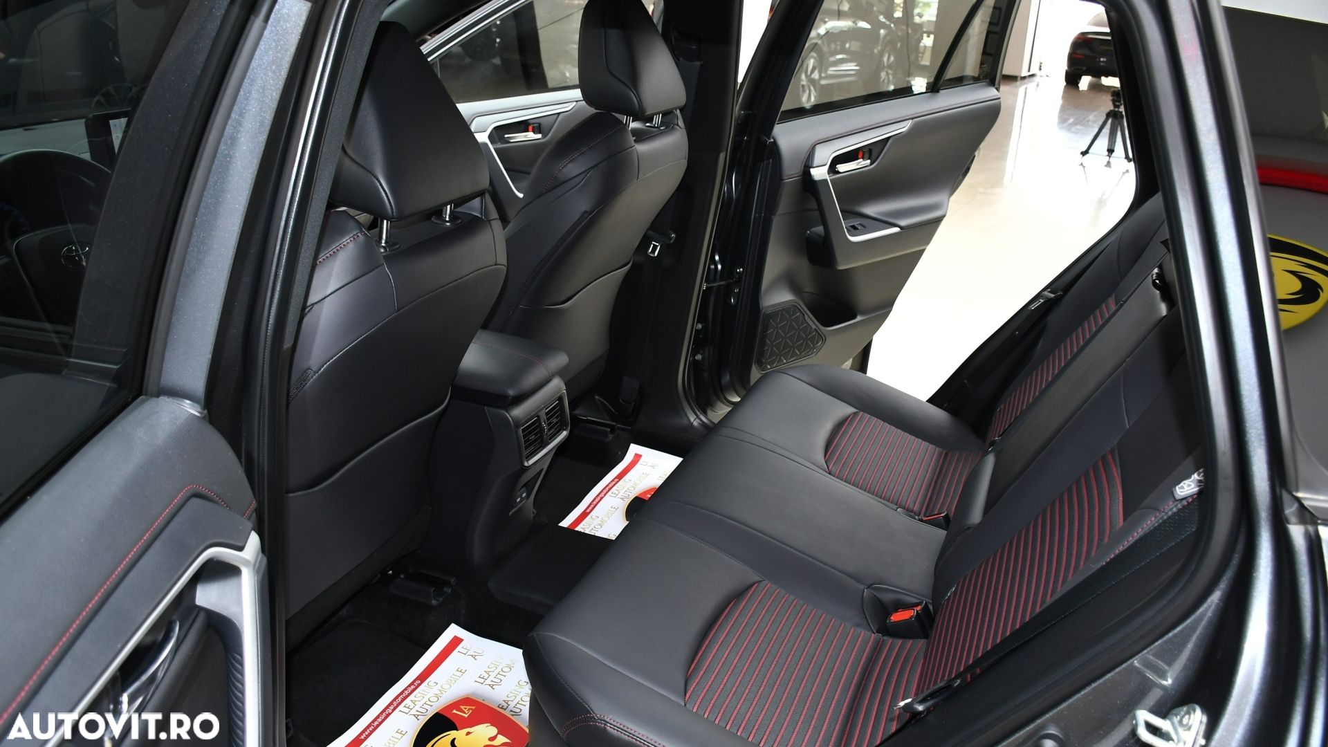 Toyota RAV4 2.5 PHEV VVT-iE 4x4 Style - 11