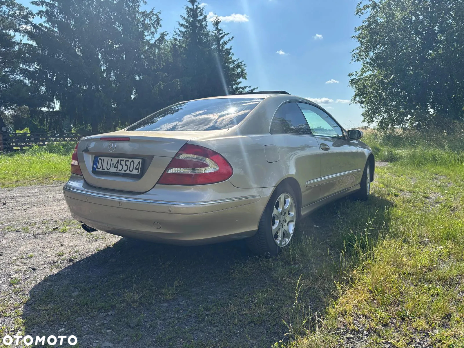 Mercedes-Benz CLK - 11