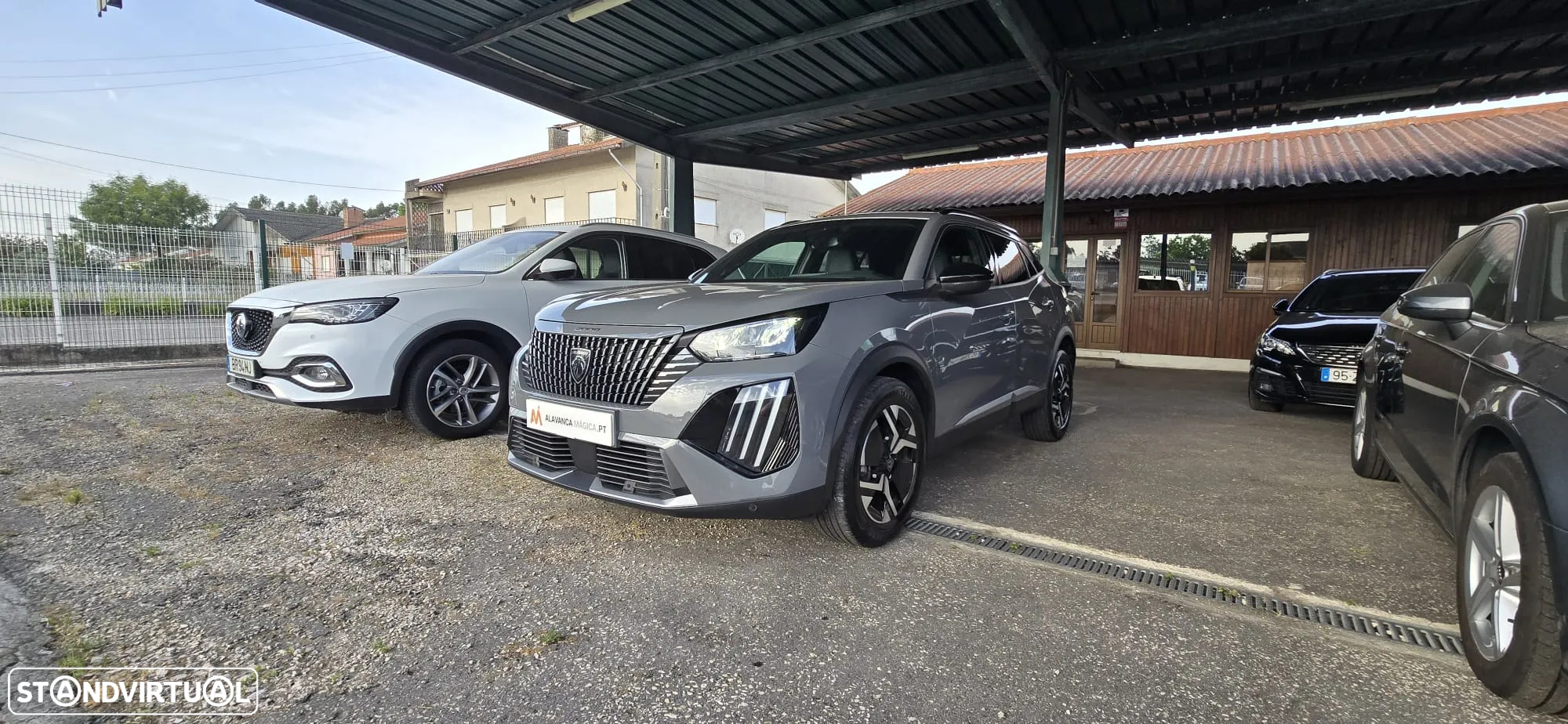 Peugeot 2008 PureTech 100 Allure - 3