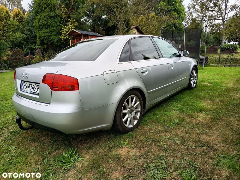 Audi A4 1.6 - 6