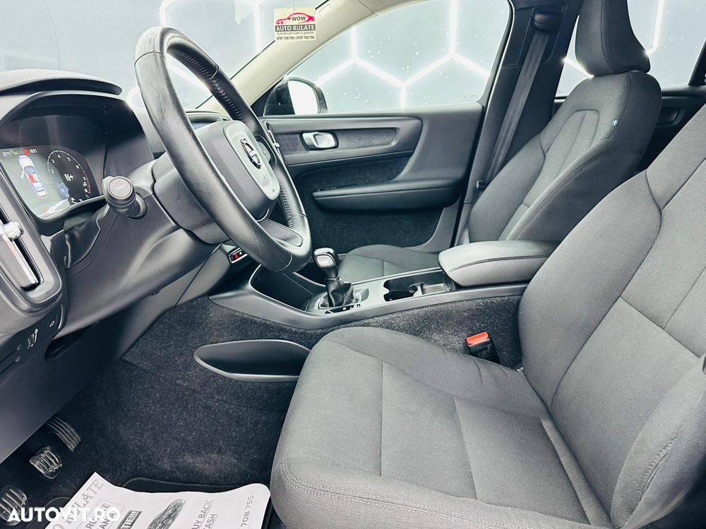 Volvo XC 40 T3 Momentum - 14
