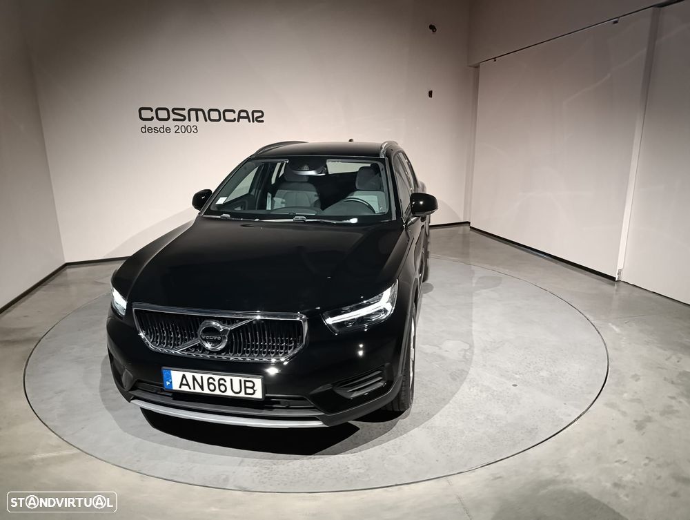 Volvo XC 40 1.5 T2 Momentum Geartronic - 5
