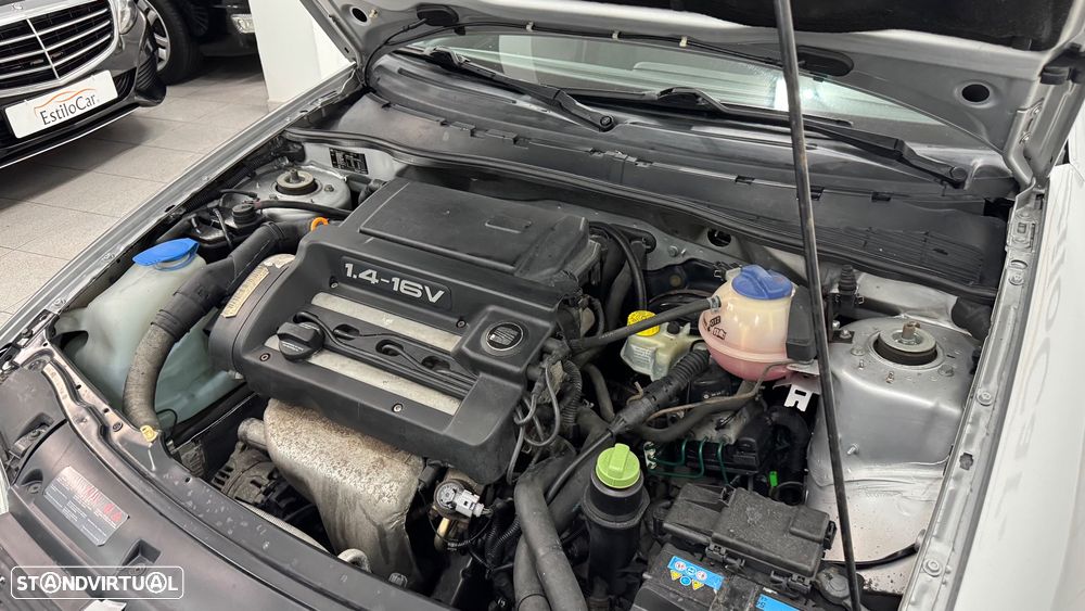 SEAT Ibiza 1.4 16V Sport - 31