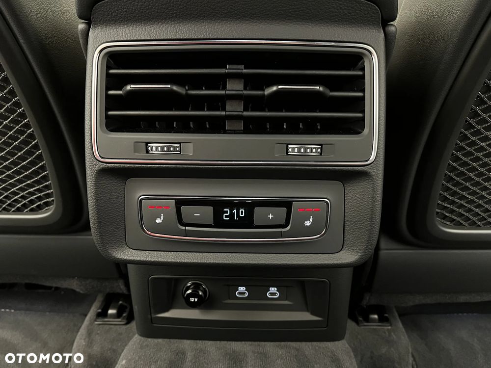 Audi Q8 60 TFSI e PHEV Quattro Tiptronic - 38