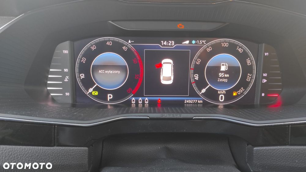 Skoda Superb 2.0 TDI DSG L&K - 5