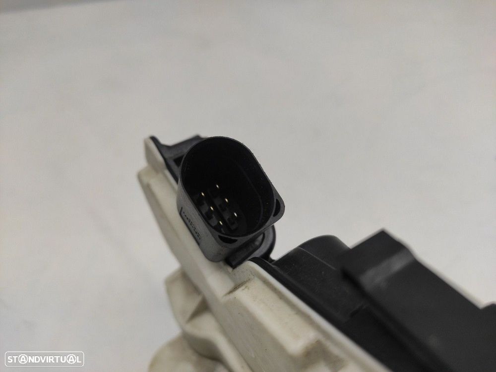 Fechadura / fecho porta frente direito SEAT Ibiza IV (6J5, 6P1) - 3