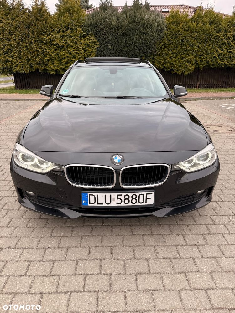 BMW Seria 3 316i - 1
