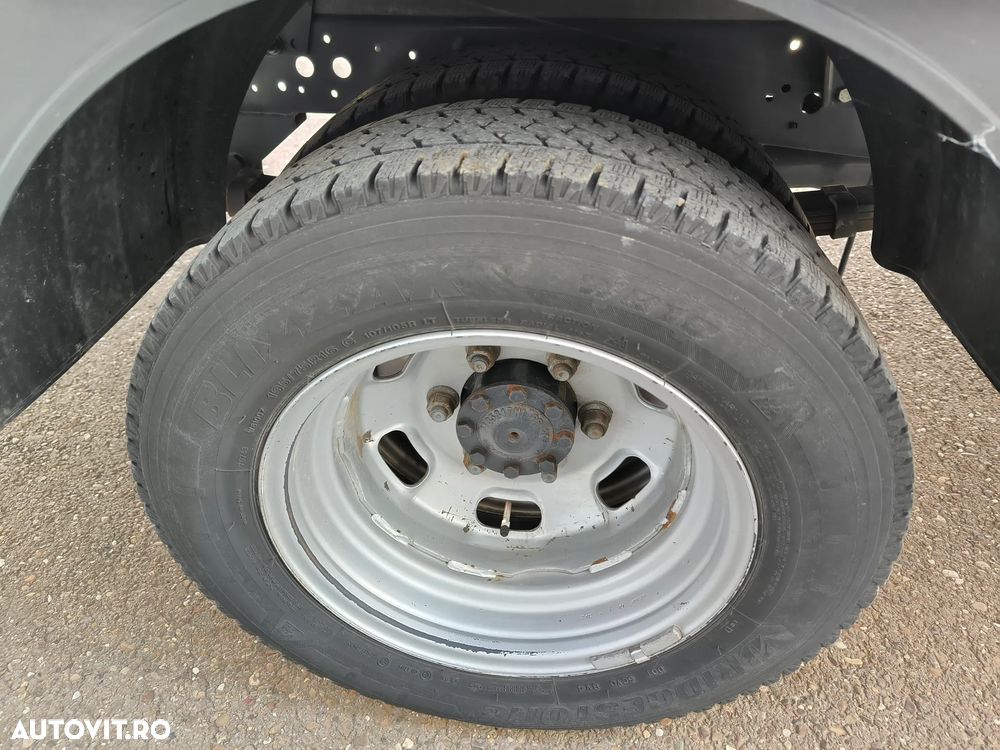 Iveco 35C16 2.3L 160CP - 16