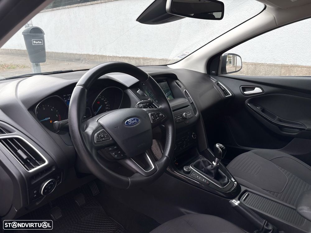 Ford Focus SW 1.5 TDCi Titanium - 16