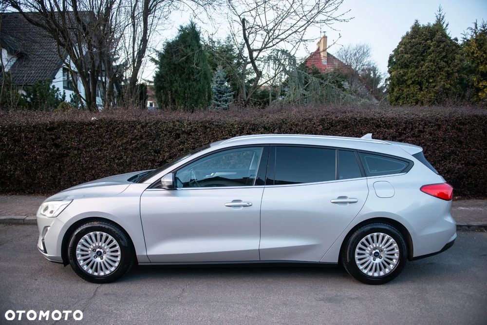 Ford Focus SW 1.5 EcoBlue S&S TITANIUM - 11