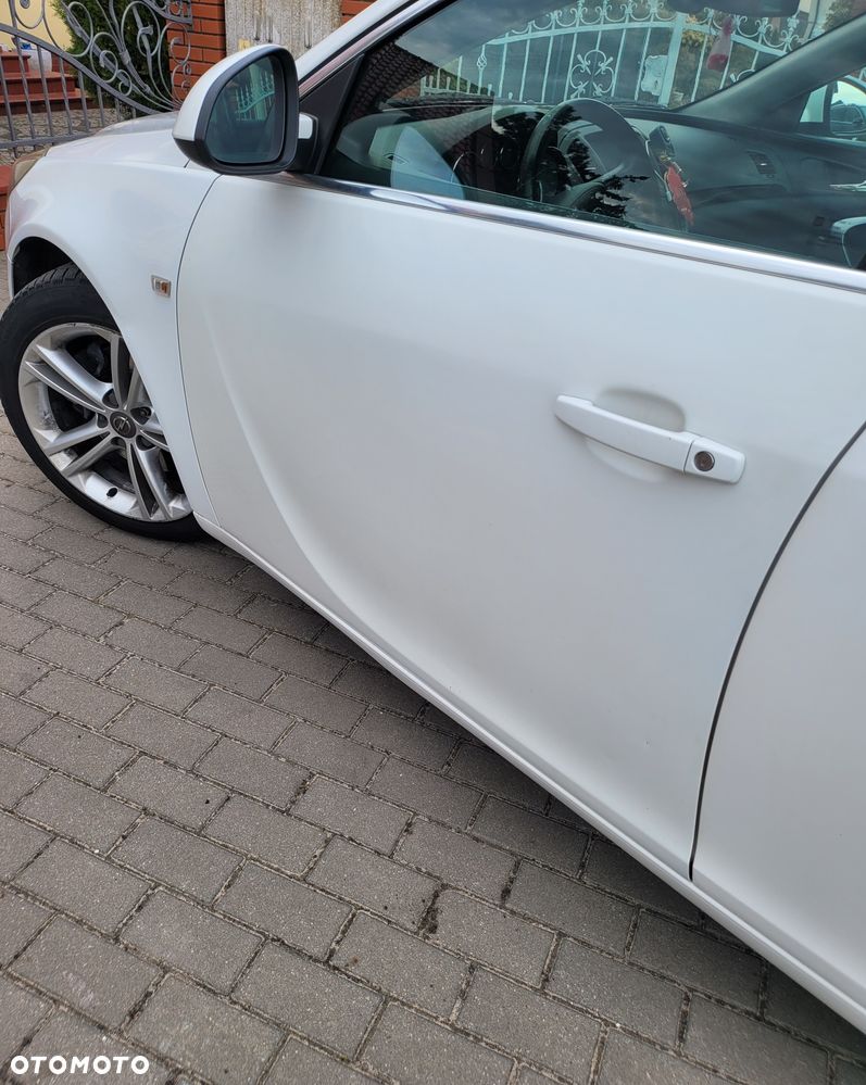 Opel Insignia - 1