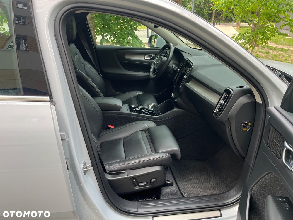 Volvo XC 40 B4 B AWD Geartronic Inscription - 7