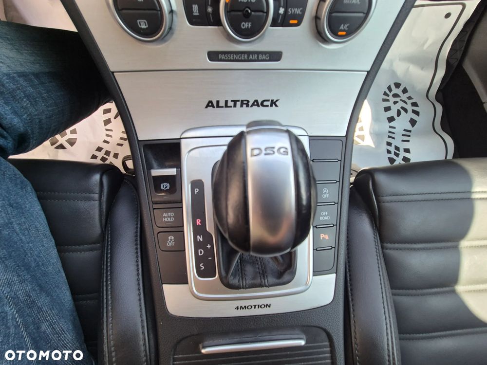 Volkswagen Passat Variant 2.0 TDI 4Motion DSG BlueMotion Tech Highline - 19