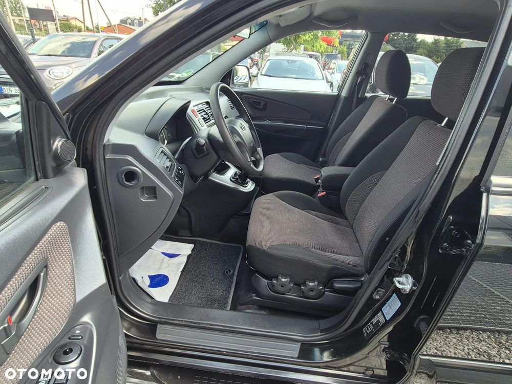 Hyundai Tucson 2.0 2WD GLS Style - 22