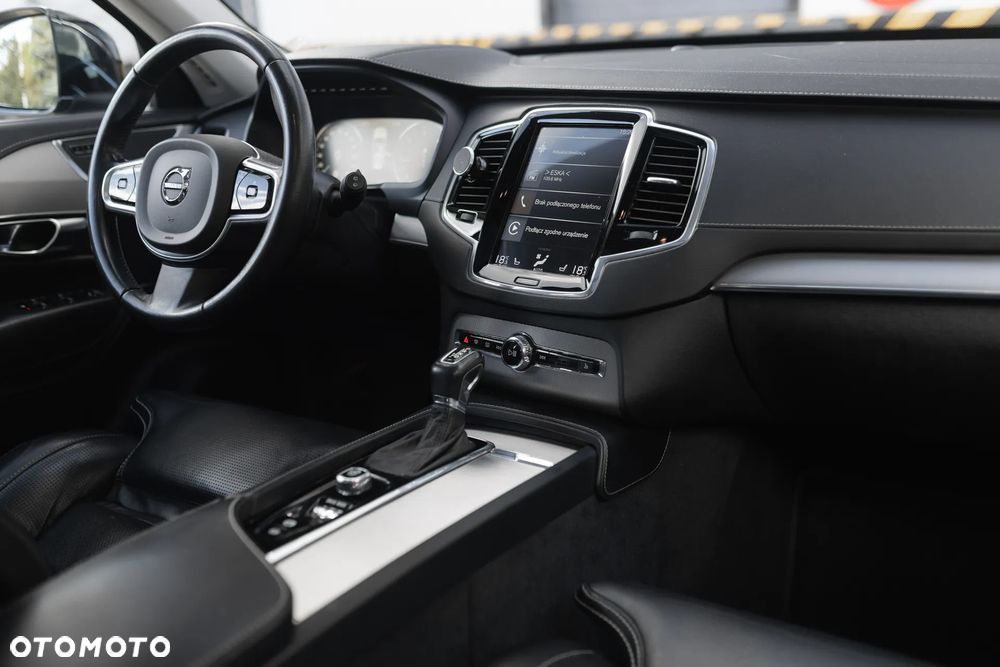 Volvo XC 90 D5 SCR AWD Inscription - 18