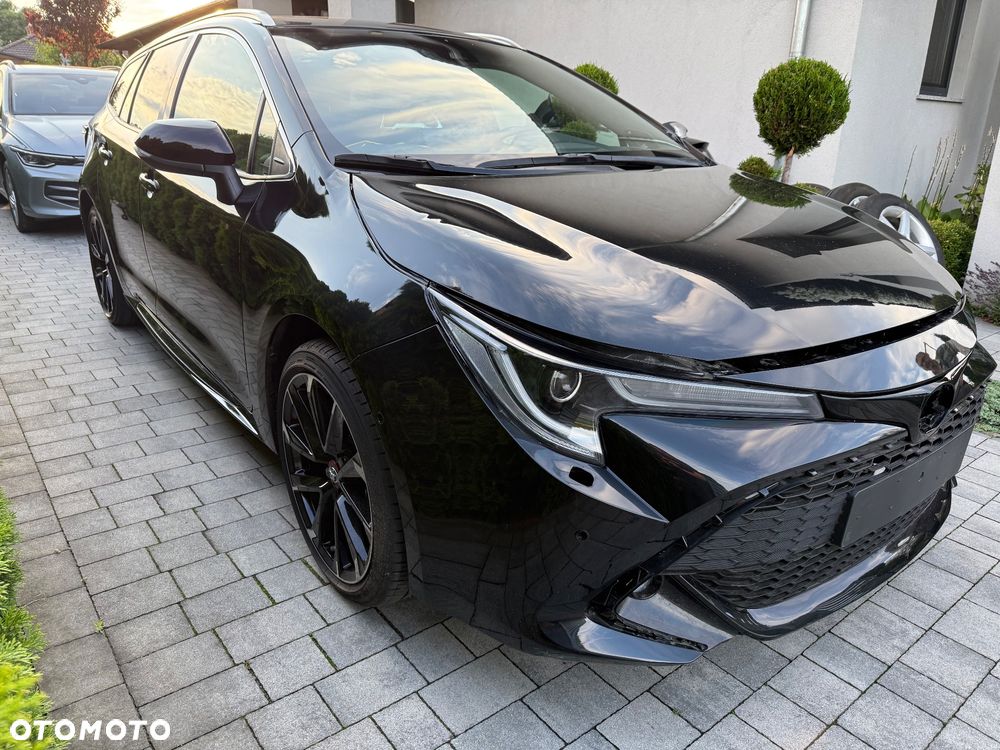 Toyota Corolla 2.0 Hybrid GR Sport - 3