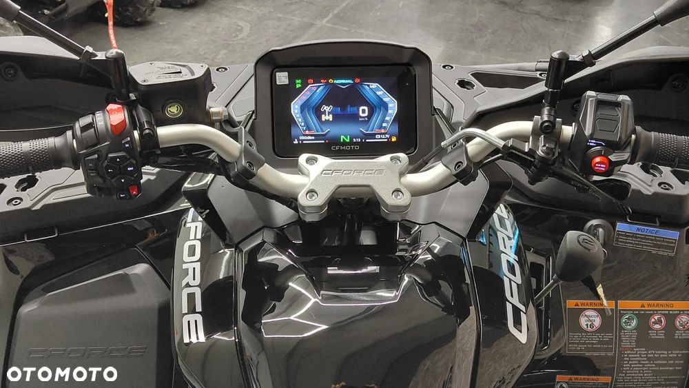 CFMoto CForce - 6