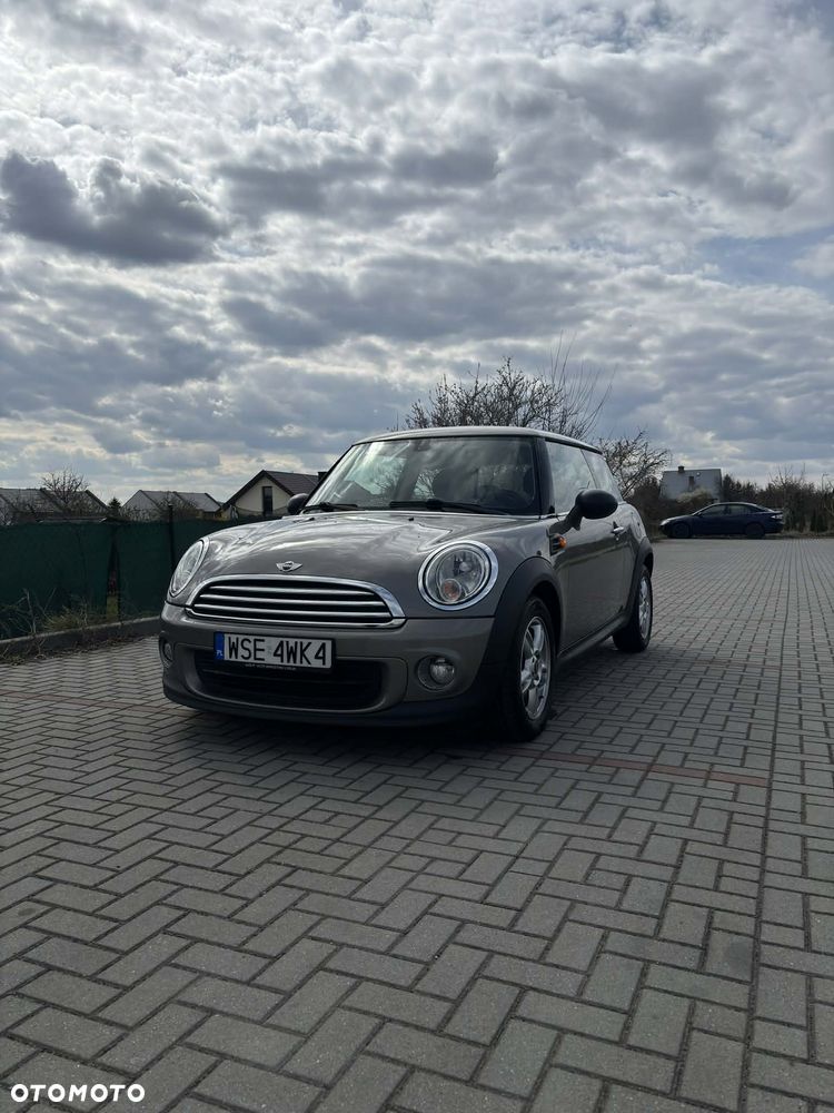 MINI Cooper D 50 Mayfair - 1