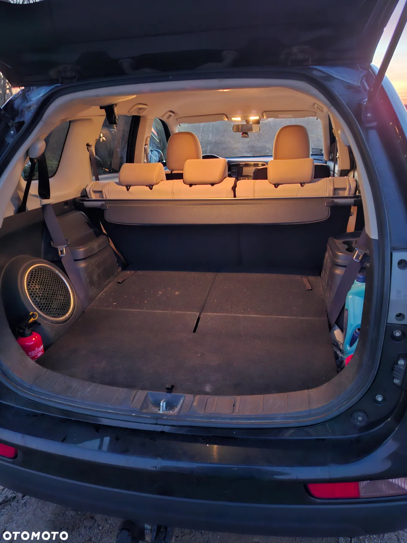 Mitsubishi Outlander - 16