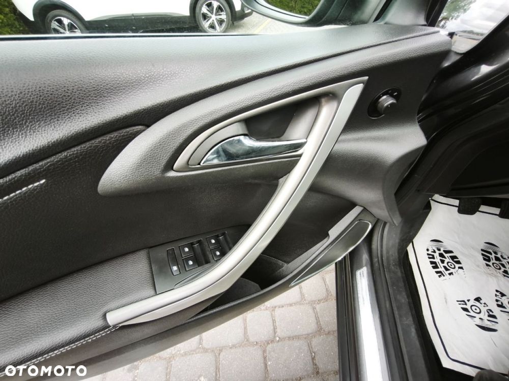 Opel Astra - 11