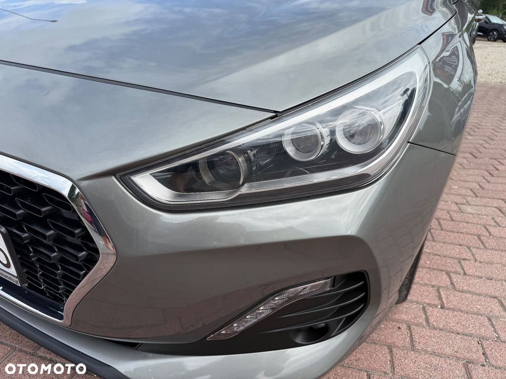 Hyundai i30 1.4 T-GDI Passion Plus - 28