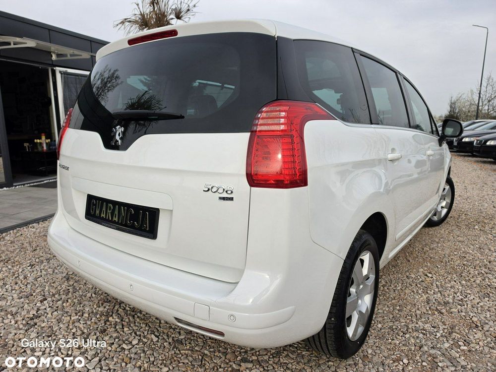Peugeot 5008 - 23