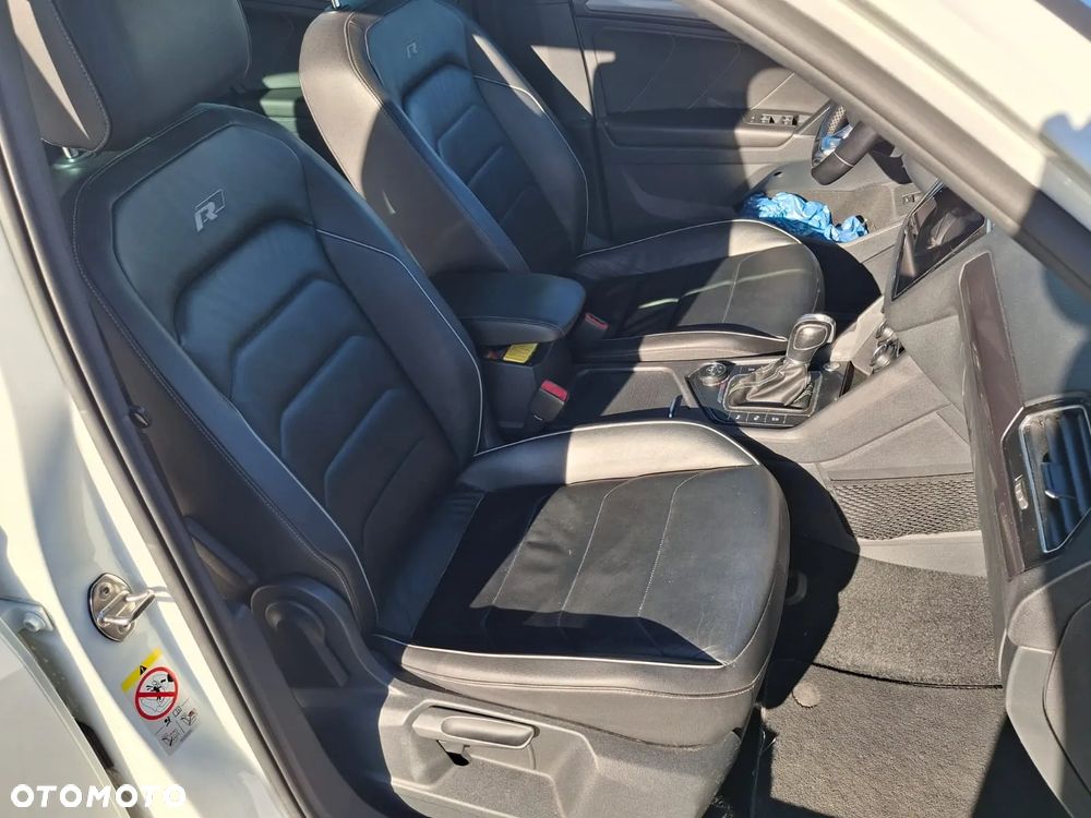 Volkswagen Tiguan - 11