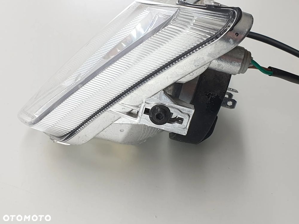 Lampa Przod Reflektor Skuter Govecs Go - 10