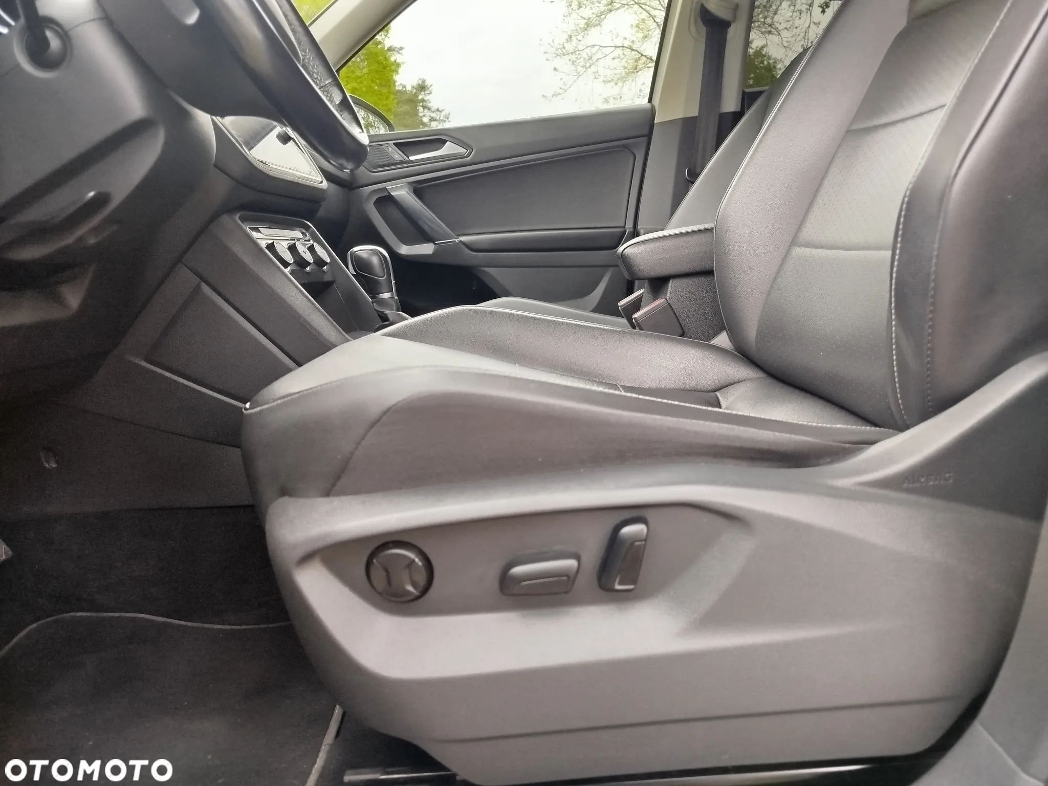 Volkswagen Tiguan 2.0 TSI 4Mot Highline DSG - 13