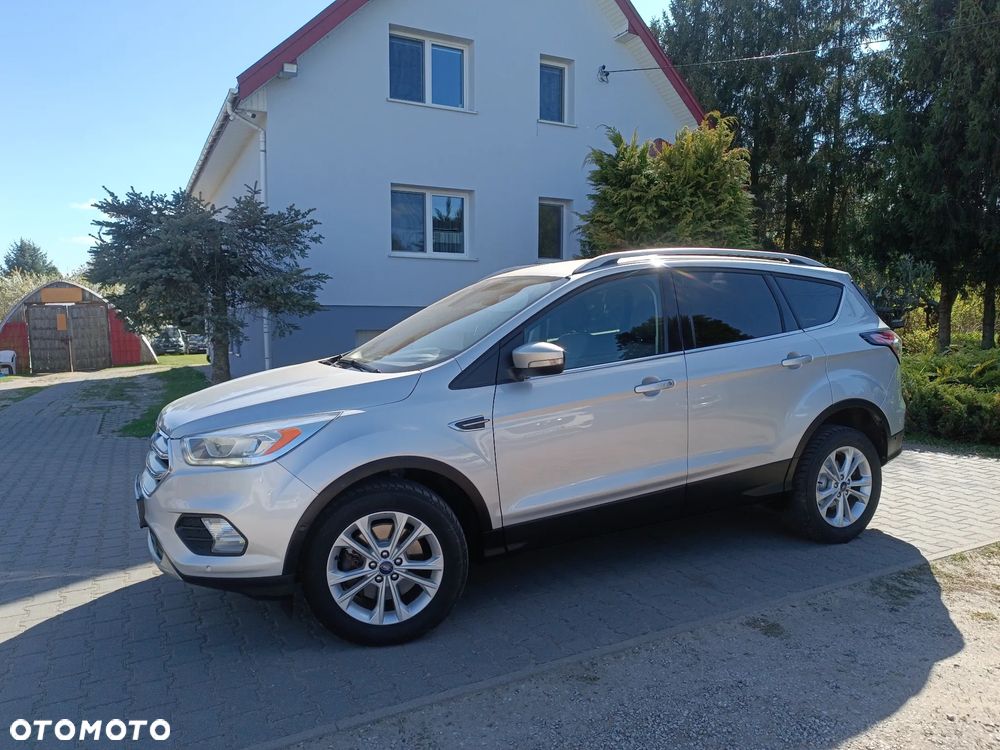 Ford Kuga 2.0 TDCi 4x2 Titanium - 20