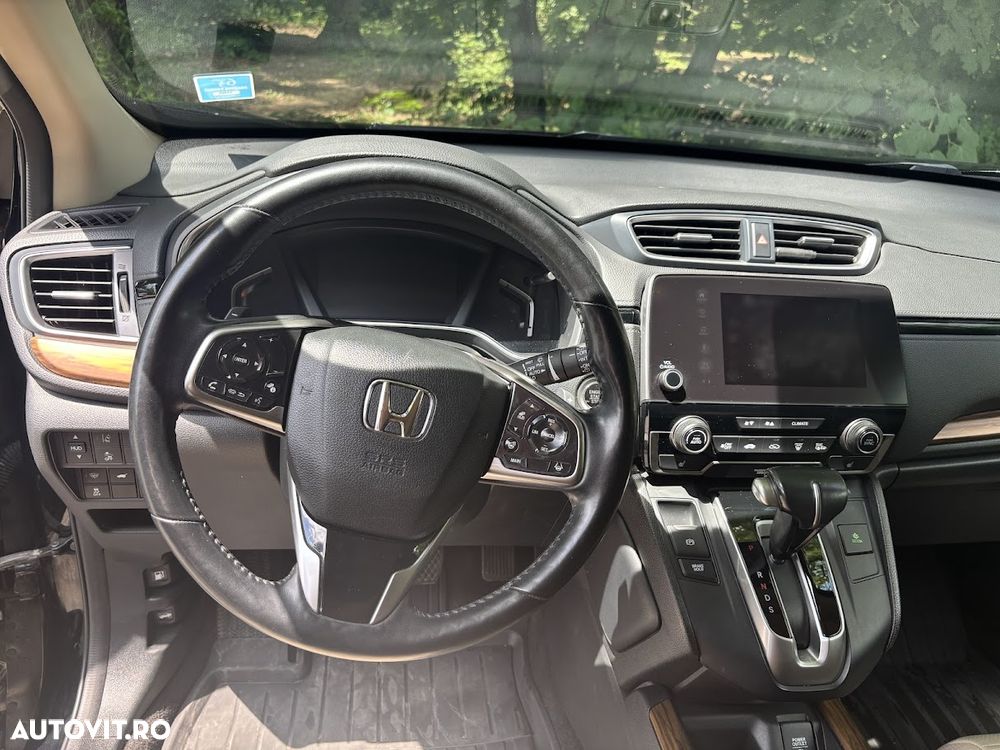 Honda CR-V 1.5 VTEC Turbo 4WD CVT Executive - 17