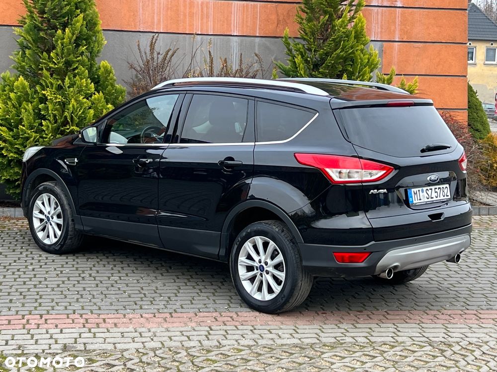 Ford Kuga 2.0 TDCi 2x4 Titanium - 12