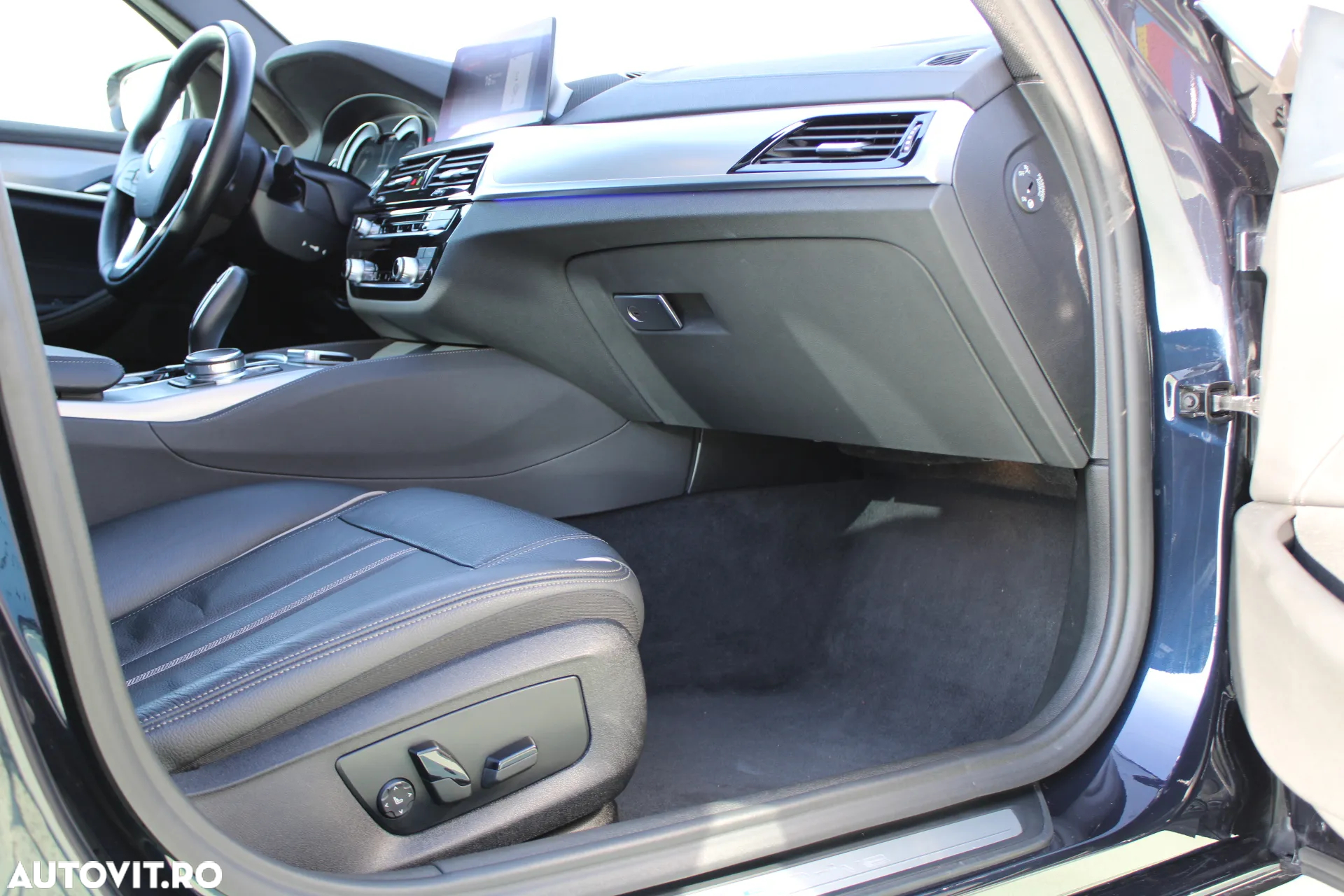 BMW Seria 5 530e AT PHEV - 25
