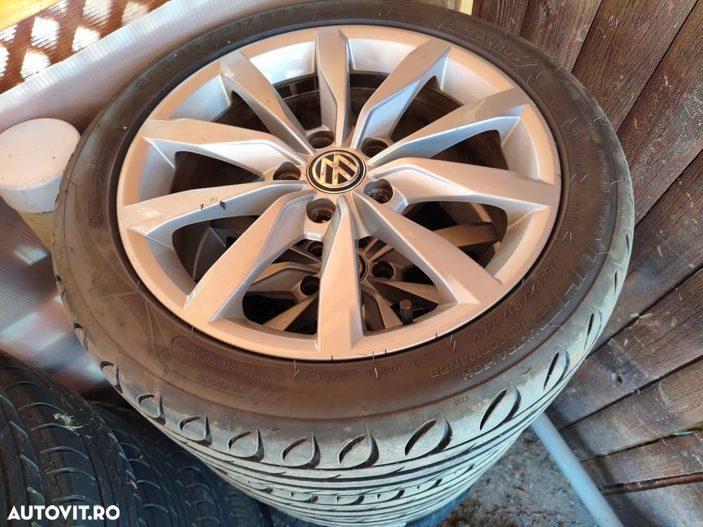 Volkswagen Golf 2.0 TDI (BlueMotion Technology) Highline - 22