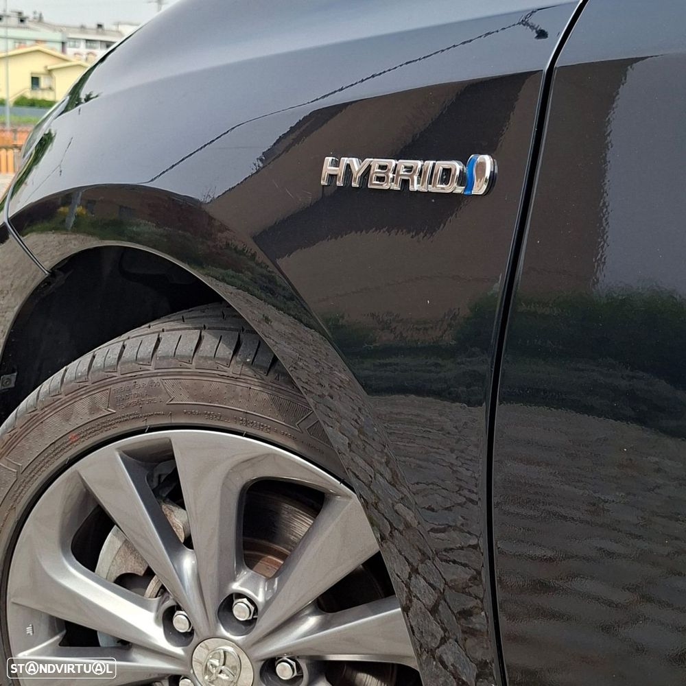 Toyota Auris 1.8 HSD Exclusive - 6