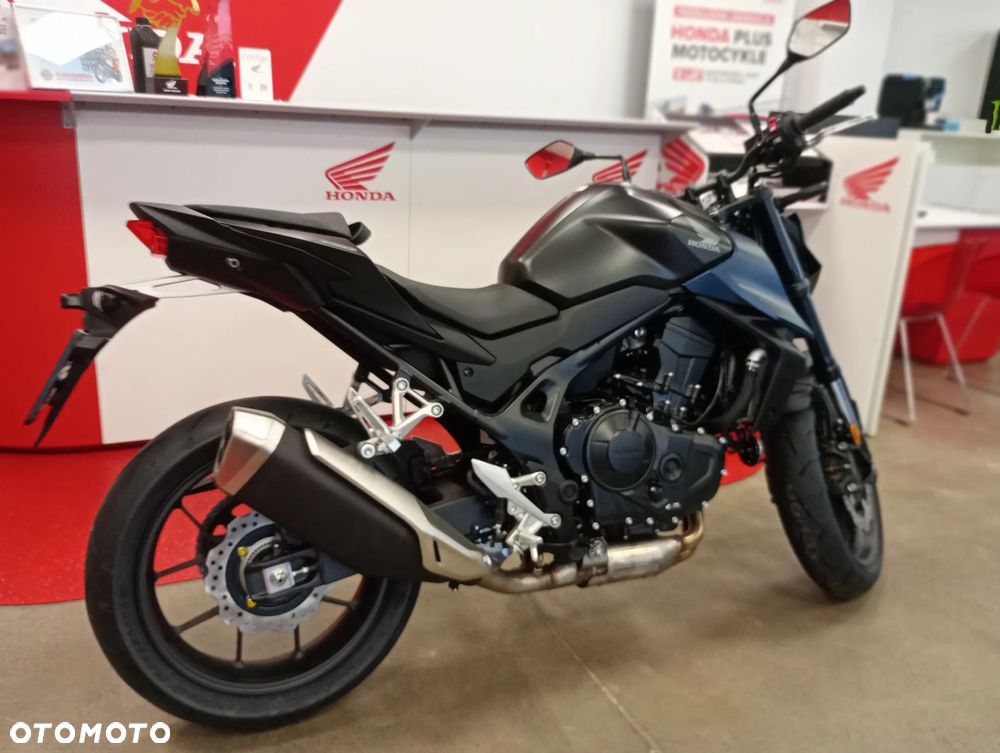 Honda CB - 3