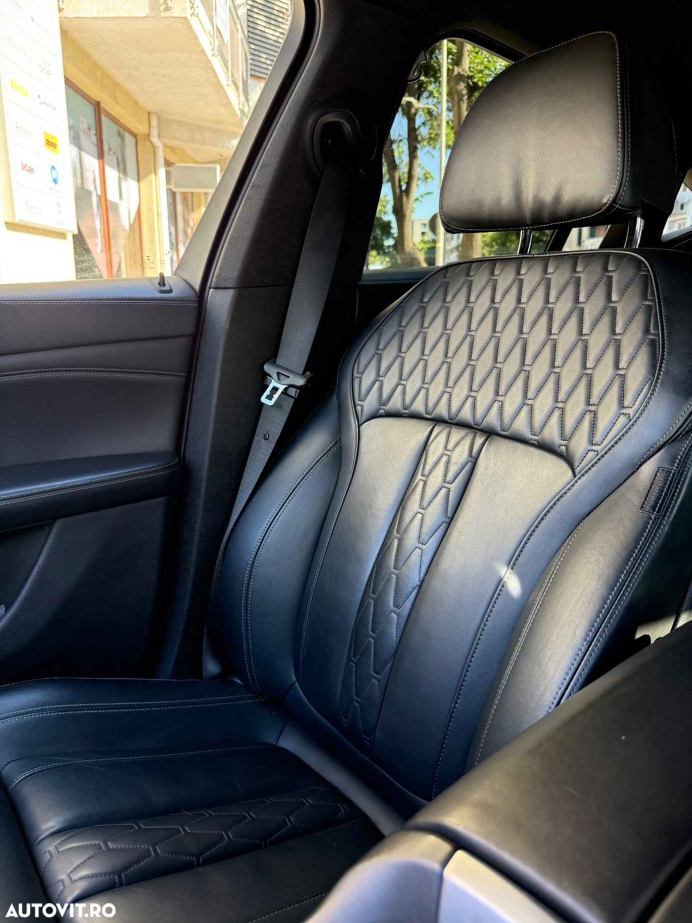 BMW X6 xDrive40i - 10