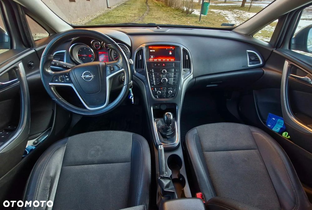 Opel Astra 1.7 CDTI - 14