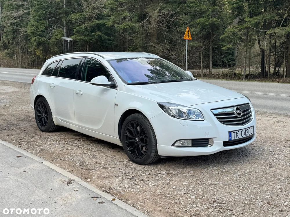 Opel Insignia 2.8 V6 Turbo 4x4 - 1