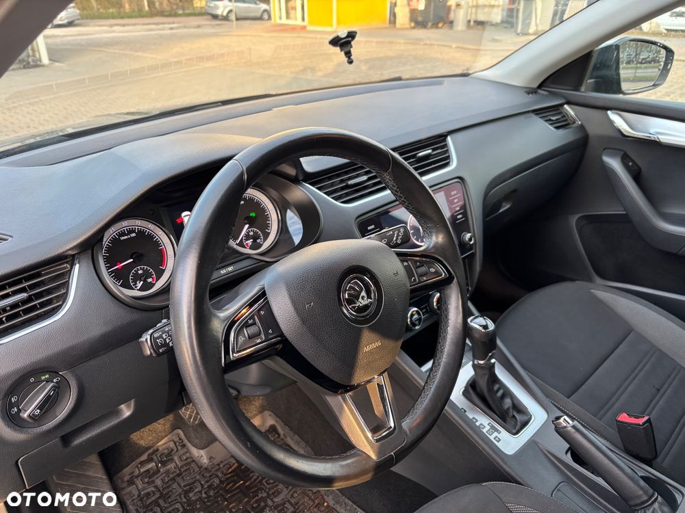 Skoda Octavia 2.0 TDI Drive DSG - 25