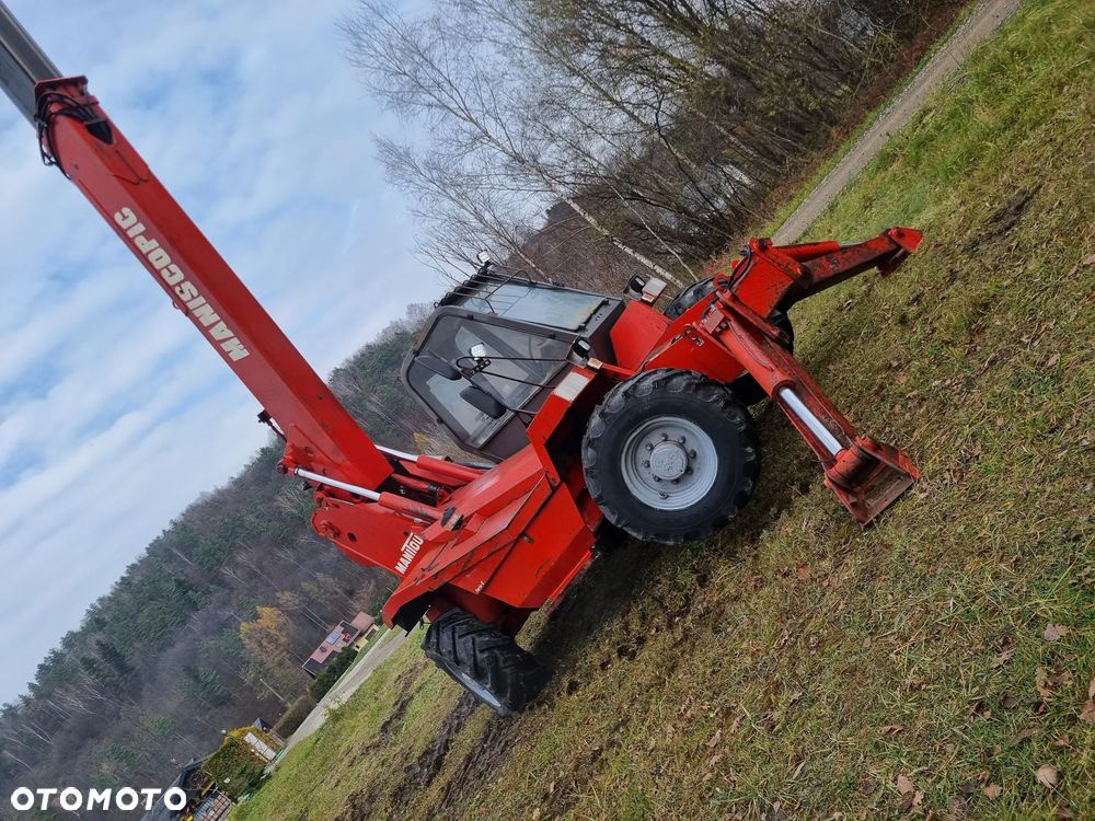 Manitou MT1230.SCP Ładowarka Teleskopowa z podporami 4x4. 13metrów Wysięg! Udzwig 3 tony. Silnik Perkins 4cyl. Import Norwegia! Perfekt stan! 3tryby skrętu. 4 biegi REWERS  Oryginał! Opony ładne. Potężna moc! - 5