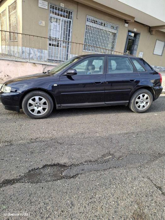 Audi A3 1.6 - 1