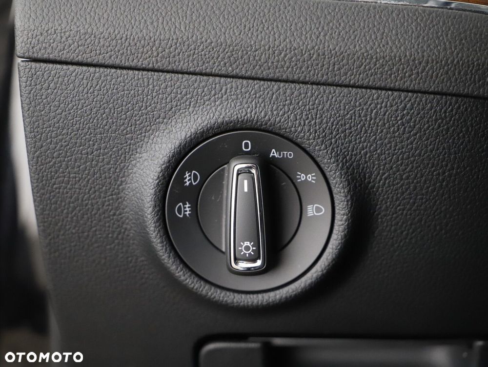 Skoda Superb 2.0 TDI SCR 4x4 Scout DSG - 18