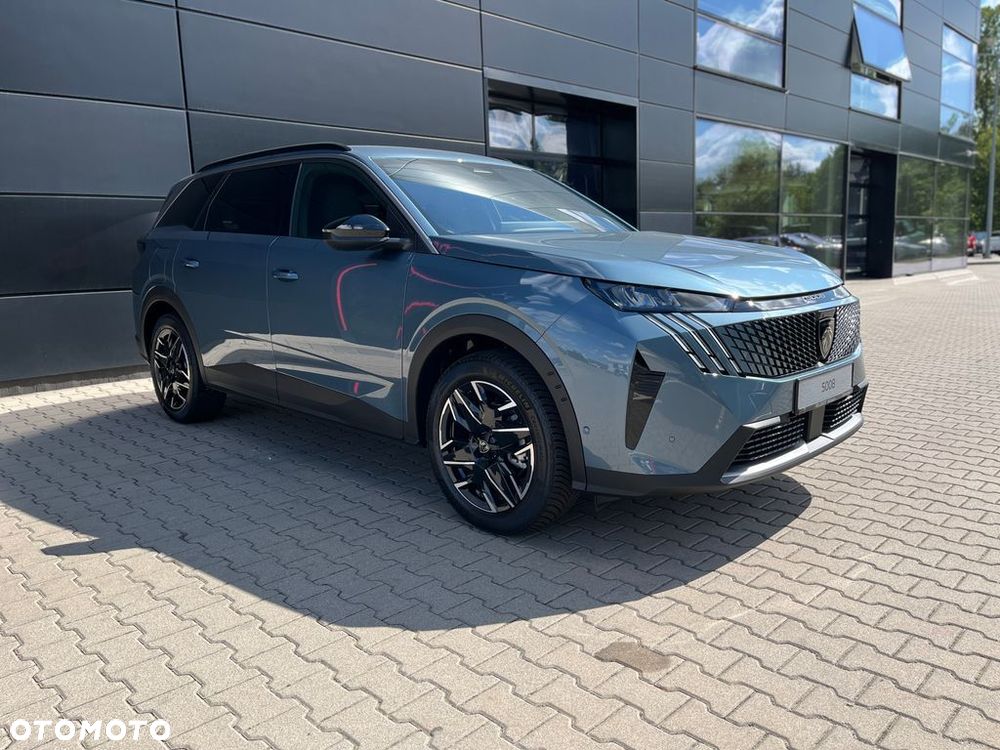 Peugeot 5008 - 5