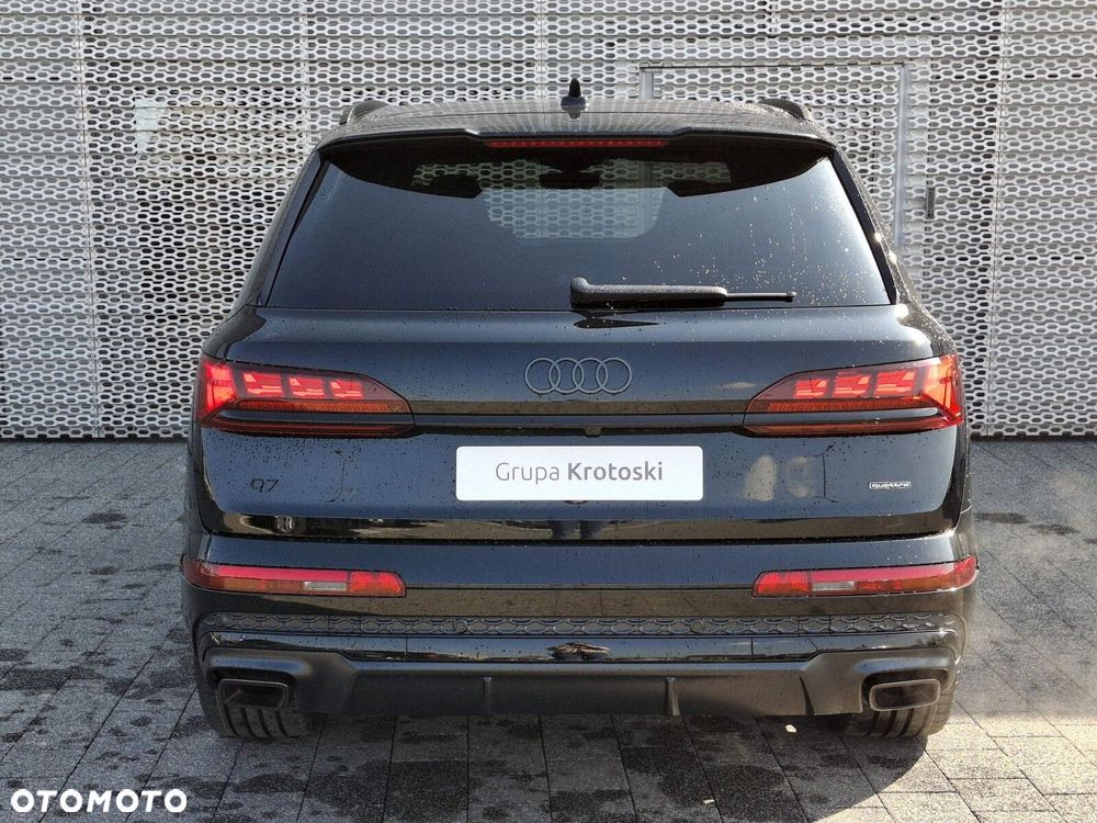Audi Q7 - 6